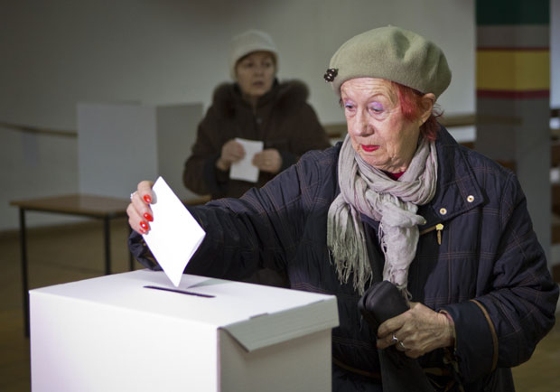 ИЗБОРИ У ХРВАТСКОЈ: Одлуке доноси Загреб