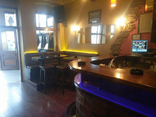 ИНЦИДЕНТ У БАЊАЛУЦИ: Демолирали кафић и претукли власника