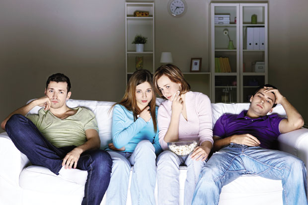 Здраво је плакати уз филм