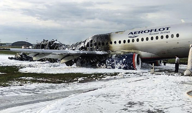 НОВИ ДЕТАЉИ НЕСРЕЋЕ НА АЕРОДРОМУ ШЕРЕМЕТЈЕВО: Проблематични авион опет узео данак
