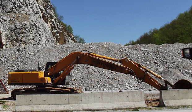 Ни јавни извршитељ не успева да наплати потраживања од „Вектре-Јакић“
