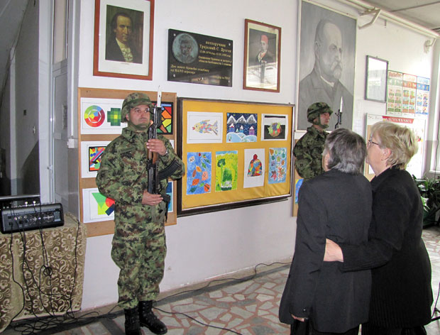 ЈУНАК ОДБРАНЕ КиМ: Врање поносно на Драгана Трајковића