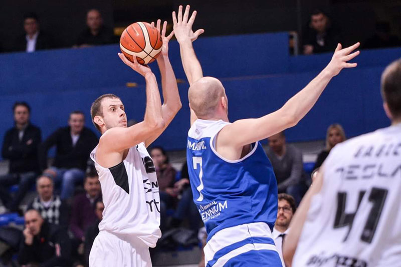 ПАРТИЗАН ЗАДРЖАО МАКСИМАЛАН СКОР И ПОСЛЕ ГОСТОВАЊА У НОВОМ ПАЗАРУ: Ватра на трибинама