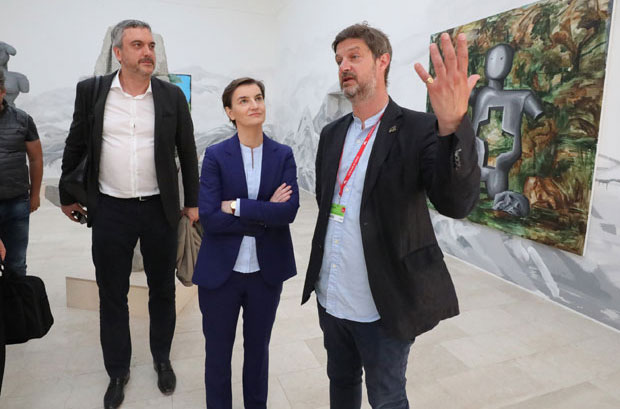  Брнабић у Венецији: Приказати Србију као земљу која ствара