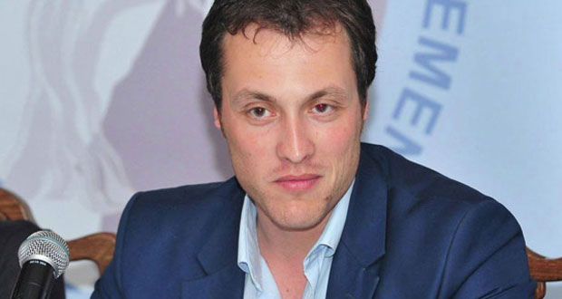 МИЛАЧИЋ ОДБРУСИО АМБАСАДОРКИ АМЕРИКЕ: Даље руке од моје земље, боље би било да одете у Мурино, клекнете и извините се жртвама