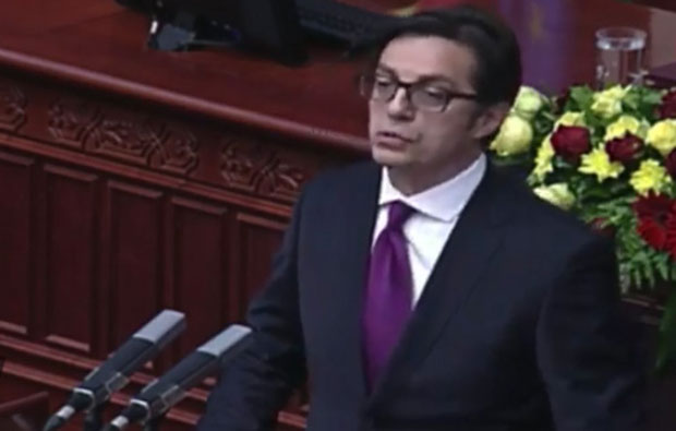 ПЕНДАРОВСКИ СТУПИО НА ДУЖНОСТ: Бићу председник свих грађана (ФОТО+ВИДЕО)