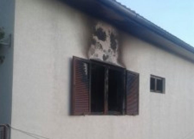 EКСПЛОЗИЈА У КАЛУЂЕРОВИНИ: Преминуо свештеник (ФОТО)