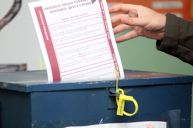 ДВА МЕСЕЦА ПОСЛЕ РЕФЕРЕНДУМА У ТЕСЛИЋУ: Пријаве због преваре