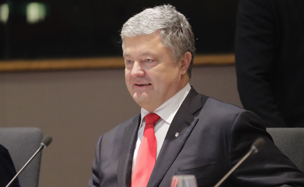 Порошенко потписао закон о употреби искључиво украјинског језика