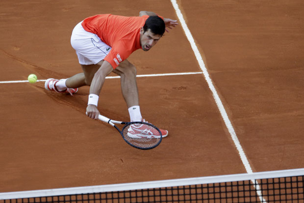 КРАЈ: Ђоковић - Шаповалов 6:1, 6:3