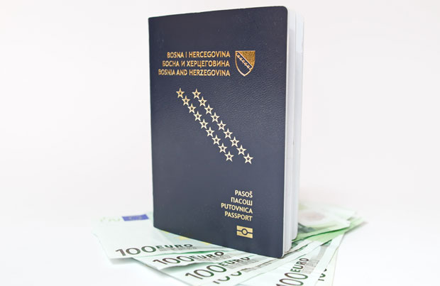Више од 20 хиљада људи се одрекло држављанства БиХ