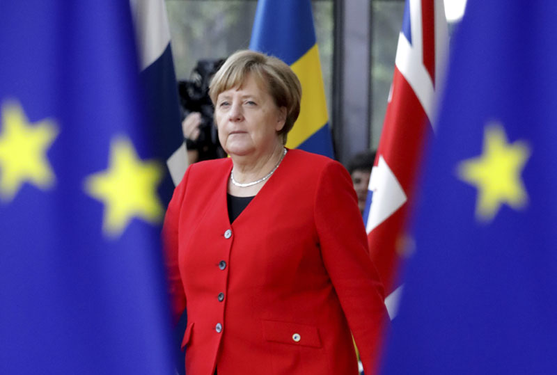 МЕРКЕЛОВА О НОВОМ СВЕТСКОМ ПОРЕТКУ: Европа, сама против свих