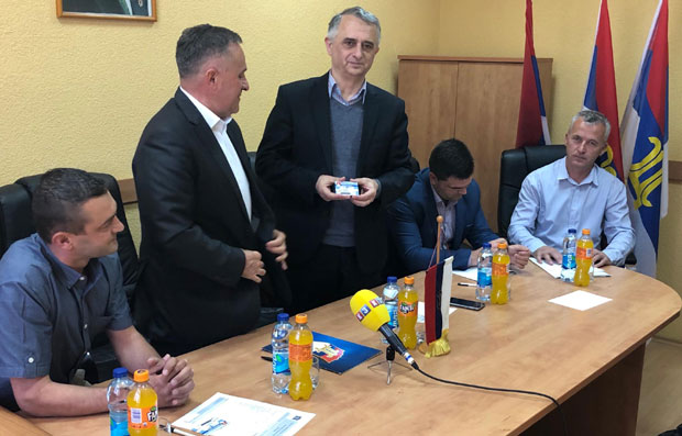 Радикали прешли у СДС