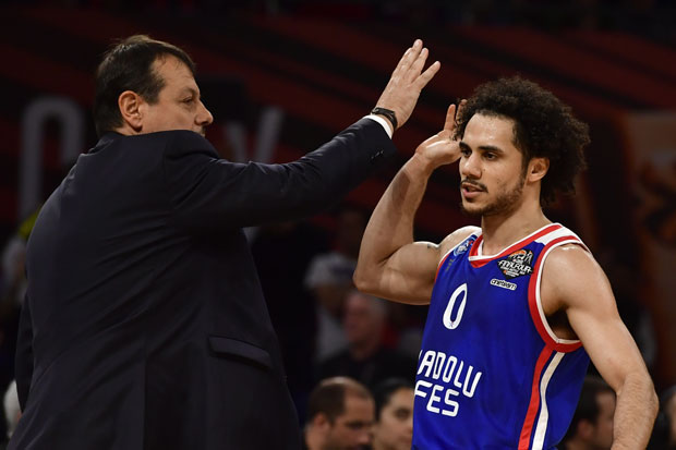 ПОБЕДИЋЕМО, МИ СМО КАО ГОЛДЕН СТЕЈТ: Ефес верује да ће савладати ЦСКА у финалу Евролиге