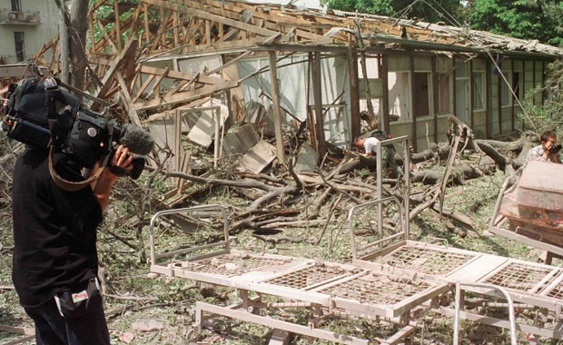 ДА СЕ НЕ ЗАБОРАВИ: НАТО бомбама хтели да нам затру потомство