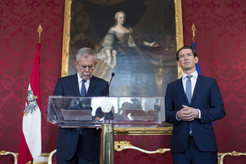 НА ЧЕЛО АУСТРИЈЕ ДОЛАЗИ ЕКСПЕРТСКА ВЛАДА: Отпуштен Кикл, прихваћене оставке осталих слободараца