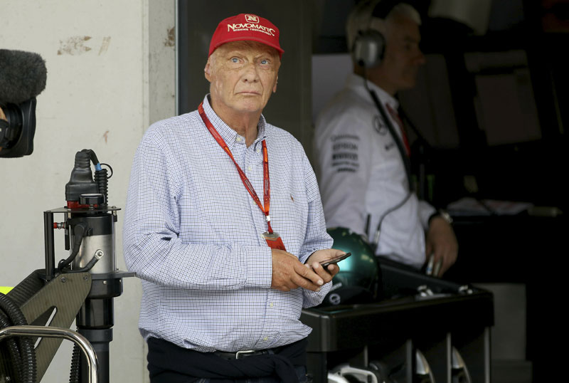 ЗАУВЕК ШАМПИОН: Ферари и Мерцедес се опростили од Лауде