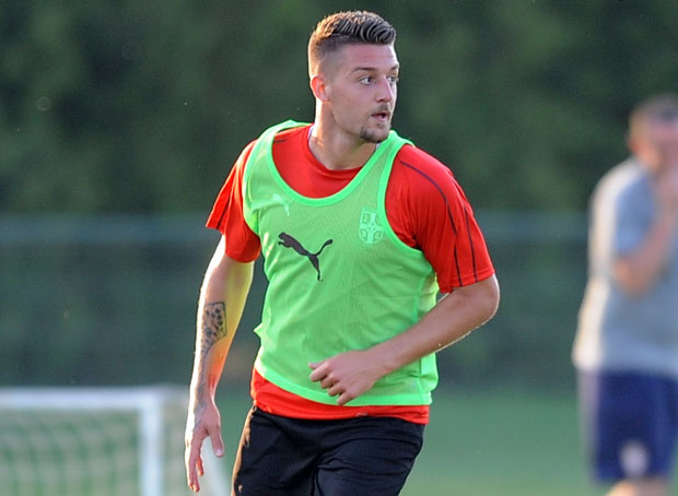 Сергеј у вези, Пеп на клупи