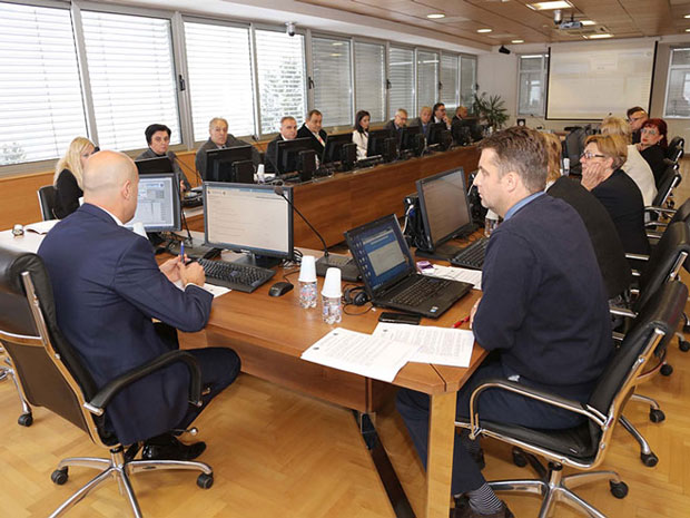 ОДРЖАНА ВАНРЕДНА СЕДНИЦА: Приоритет пријаве против носилаца правосудних функција