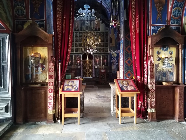 Манастир Крка, светионик православља у Далмацији