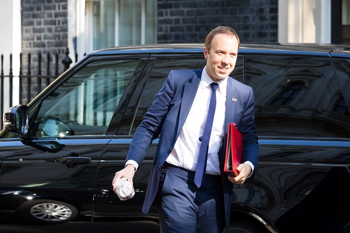 ВЕЛИКА БРИТАНИЈА: И министар здравља Хенкок у трци за наследника Мејове