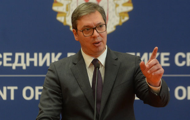 Вучић три сата о проблему Космета