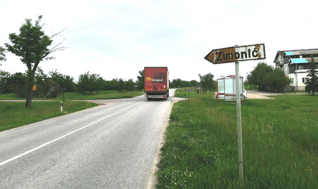 УДЕС КОД КАЊИЖЕ: Тешко повређен дечак док је претрчавао пут