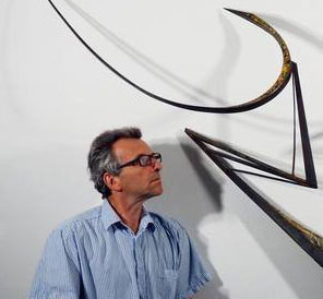 ДЕЛА МАРКА КРАТОХВИЛА У ГАЛЕРИЈИ ХАОС: Како освојити слободу