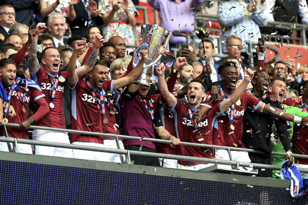 Фудбалери Астон Вила: Вратили смо се тамо где припадамо