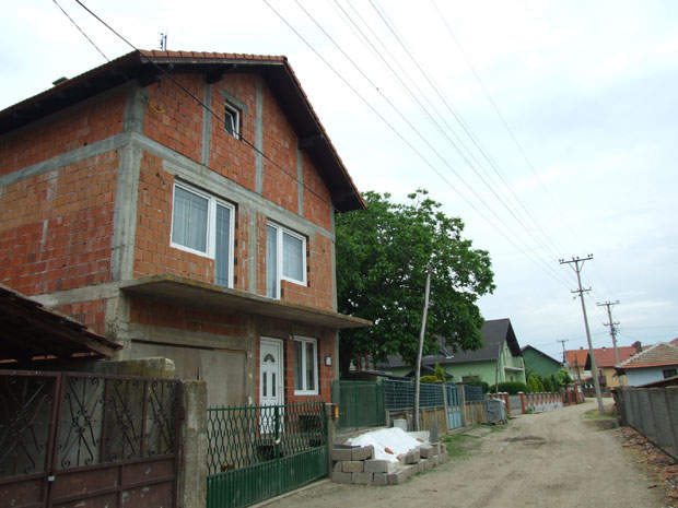 Очух убио девојчицу, па лагао да је пала?