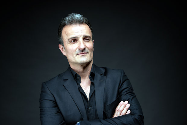 Иван Милинковић – препознатљив вокал у новом руху (ВИДЕО)