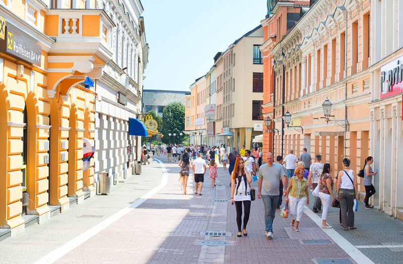 ТРАЖИ СЕ КРЕВЕТ ВИШЕ: Бањалука привукла госте бројним фестивалима