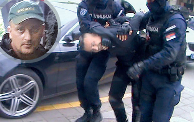 НИЈЕ ПОКАЗАО КАЈАЊЕ НА САСЛУШАЊУ: Троструком убици притвор од 30 дана