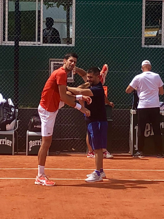 АНОНИМУСИ СА ЈУТЈУБА: Ђоковић против Лаксонена, Лајовић на квалификанта