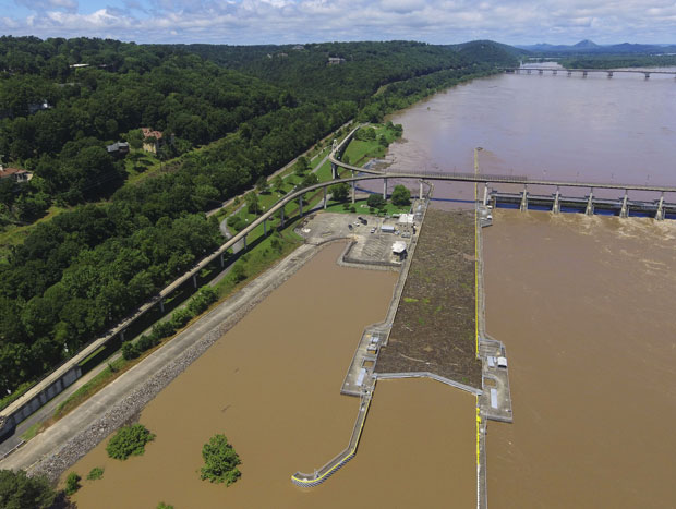 Велике поплаве и невреме у САД, најтеже у Оклахоми (ФОТО+ВИДЕО)