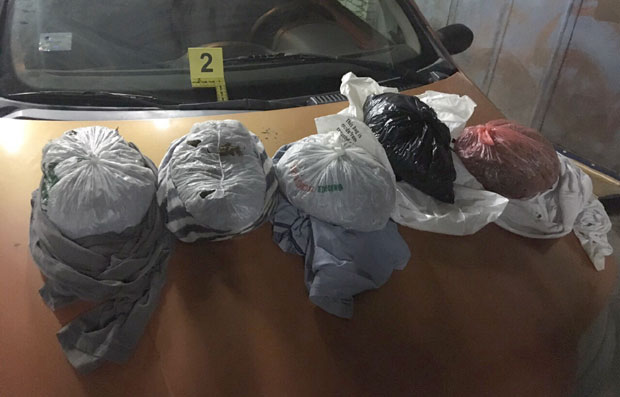 ЗАПЛЕЊЕНА МАРИХУАНА У ЗМАЈЕВУ: Дрога испод тапацирунга врата