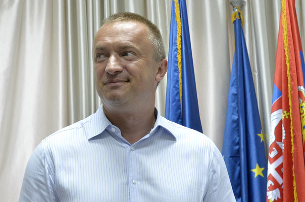 Шпијунка: Чудан предмет