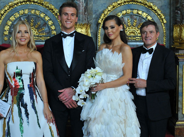 ПОРОДИЛА СЕ АЊА СТОЈКОВИЋ: Пикси добио још једну унуку