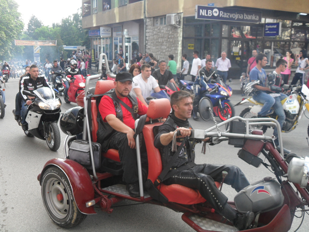 ТРОДНЕВНА 12. МОТОРИЈАДА: Паклени возачи са разних страна света у Прњавору