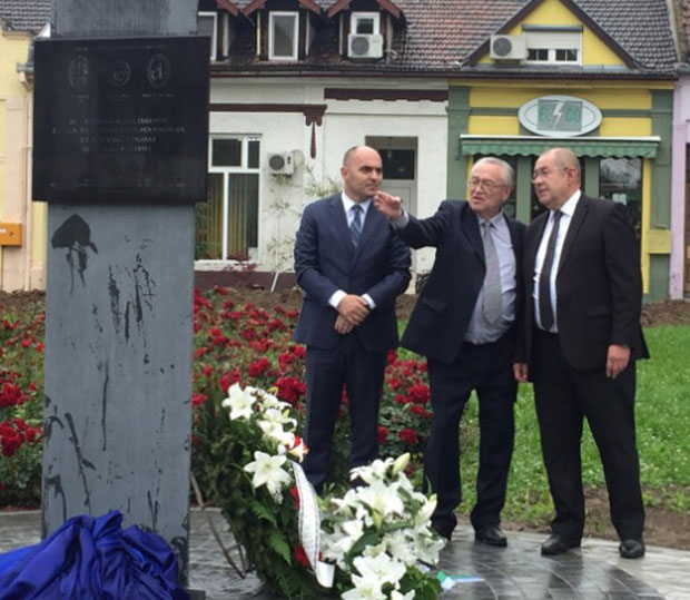 Откривен споменик Немцима у Бачкој Паланци