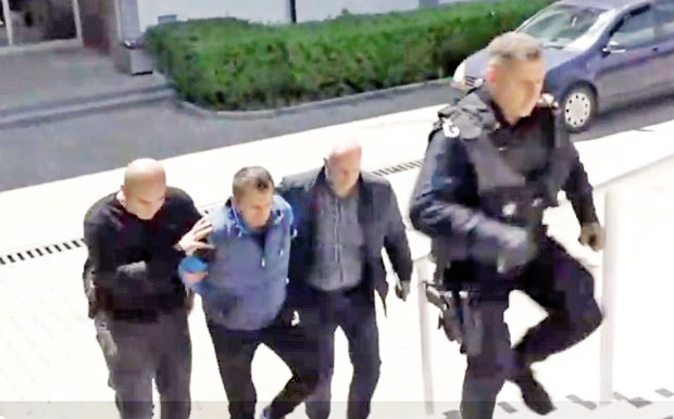 Албанци љути што су Срби на слободи