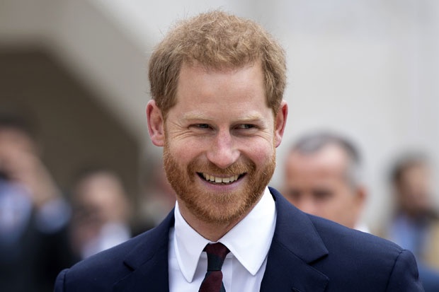 Принц Хари изненадио путнике, тако је скроман