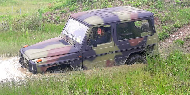 Шпијунка: Бранкица тренира у хамеру