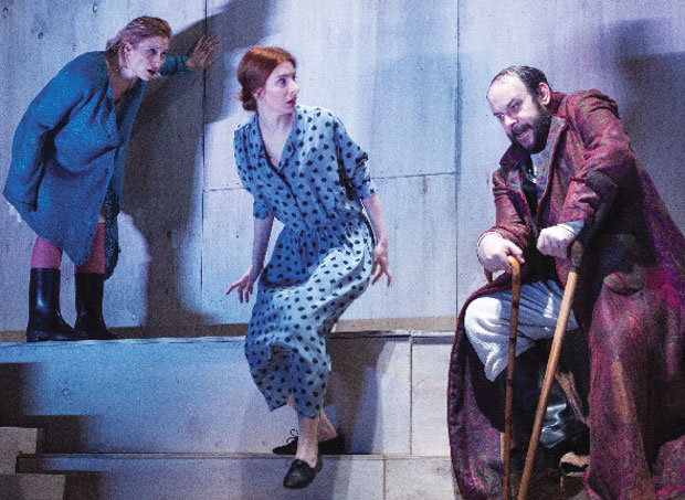 Тријумф Игора Вука Торбице и представе Царство мрака