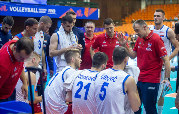 ОРЛОВИ СТАЛИ НА КРАЈУ: Пораз одбојкаша од Русије после велике борбе
