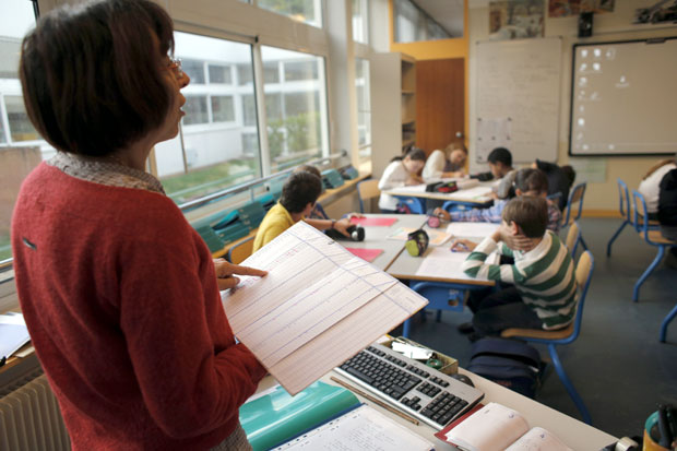 Праве се први кораци ка реформи образовања у РС