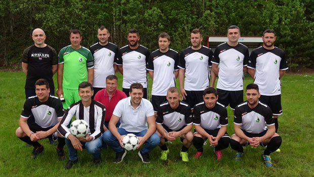 ШПИЈУНКА: Дресови за тим