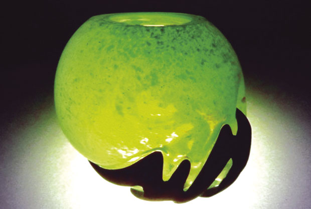 ЗАДИВЉУЈУЋА ДЕЛА ОД СТАКЛА: Гостујућа словачка поставка у Музеју примењене уметности