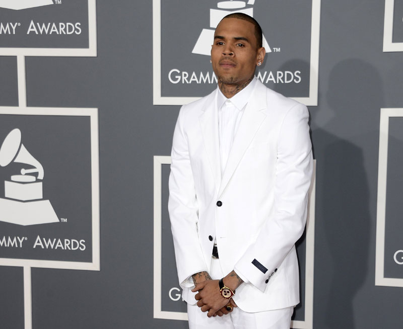 НЕ ХАЈЕ ЗА ТУЖБУ: Крис Браун није дошао у суд поводом оптужби за силовање