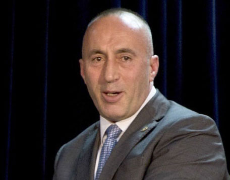 ПОСЛЕ ПРИТИСКА САД: Харадинај отерао из кабинета бившег команданта терористичке ОВК